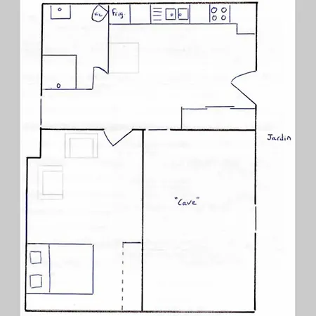 Au Parfait, T2 Rdc, Frais, Jardin, Calme, Parking, Idéalement Placé Apartamento *