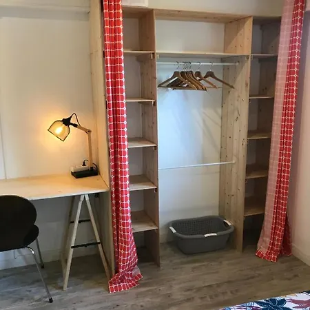 Au Parfait, T2 Rdc, Frais, Jardin, Calme, Parking, Idéalement Placé Apartamento *