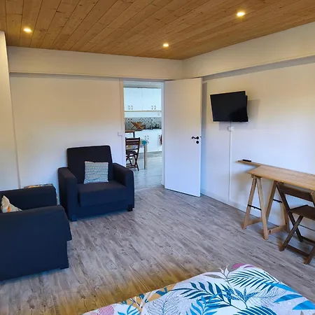 T2 en Rdc sans marche, calme, parking, idéalement placé Appartement Issoire